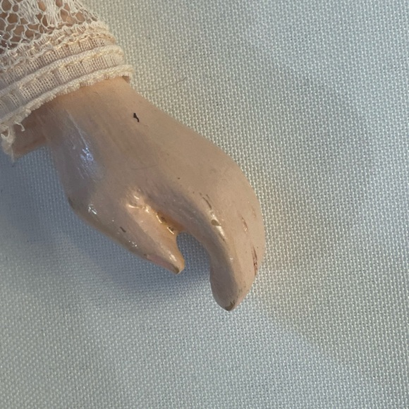 1890 German Minerva Doll - Picture 10 of 10